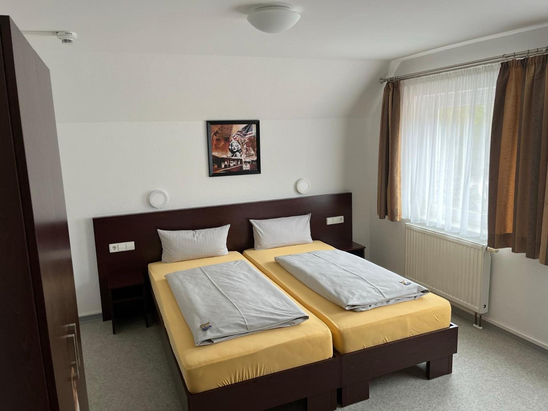Akzent Hotel Goldener Ochsen Croeffelbach ภายนอก รูปภาพ